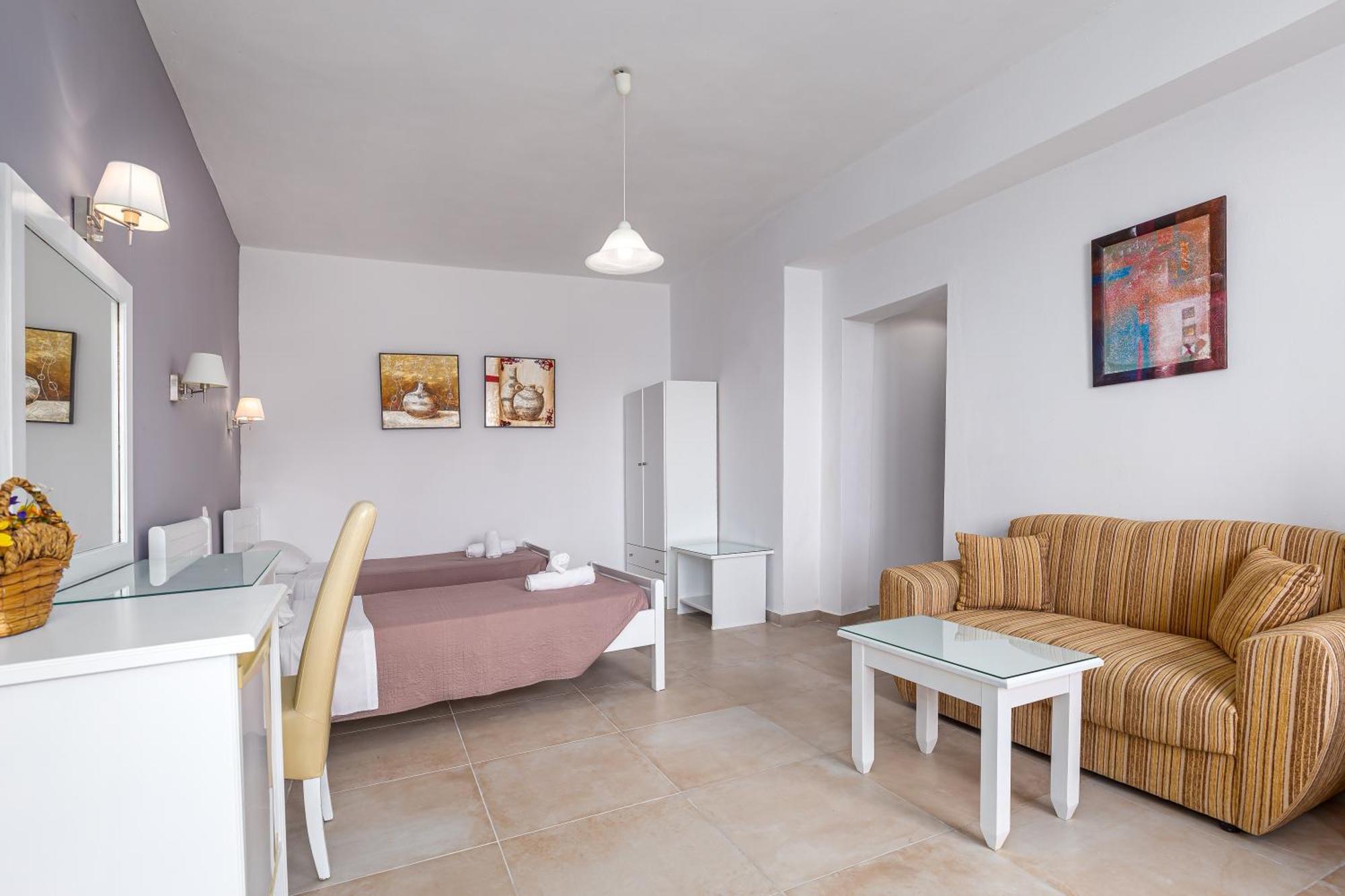 Oasis Hotel بيراما المظهر الخارجي الصورة