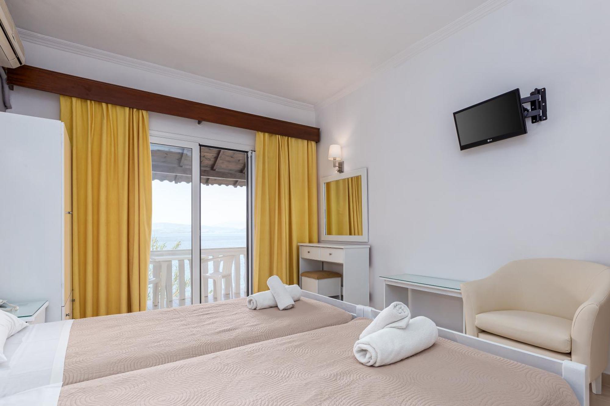 Oasis Hotel بيراما المظهر الخارجي الصورة
